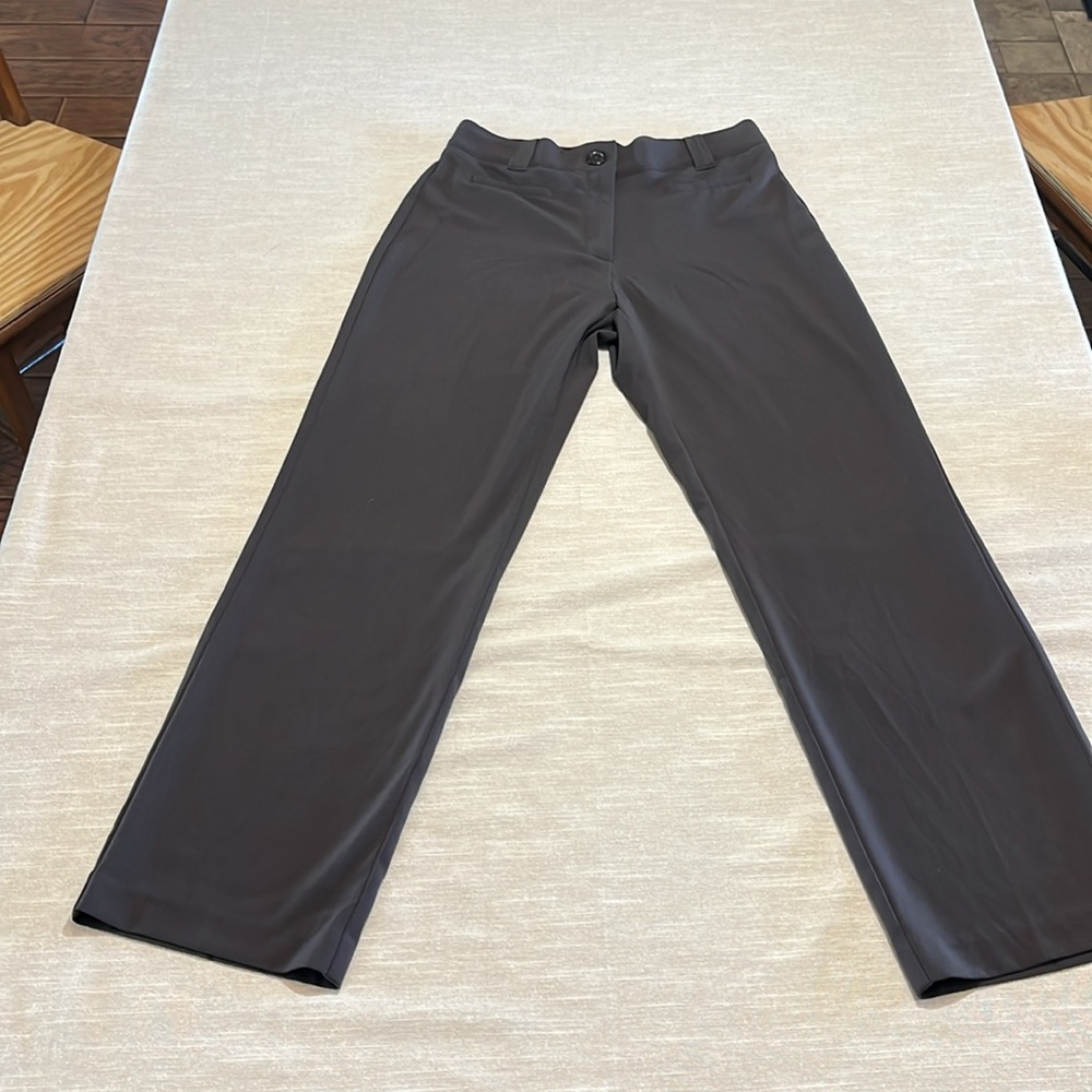 Counterparts born size 8 pants. Waist 15.5” Inseam 31.5